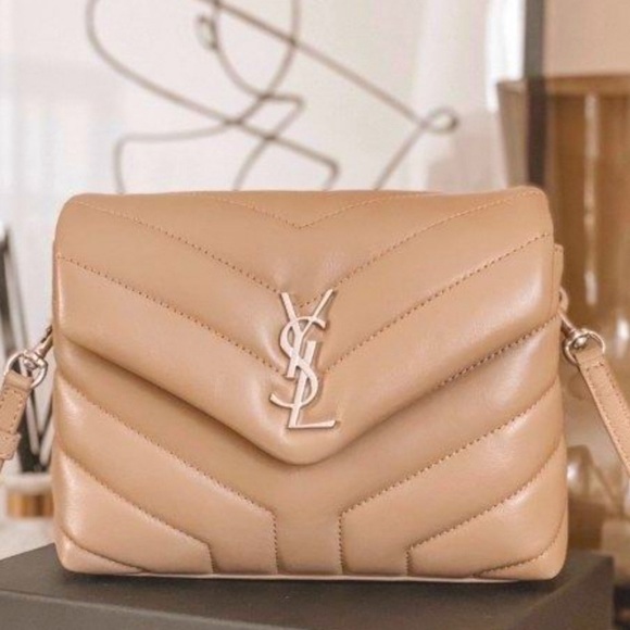Authentic YSL Saint Laurent LOULOU TOY STRAP BAG IN MATELASSÉ "Y" LEATHER  Beige - Picture 14 of 17
